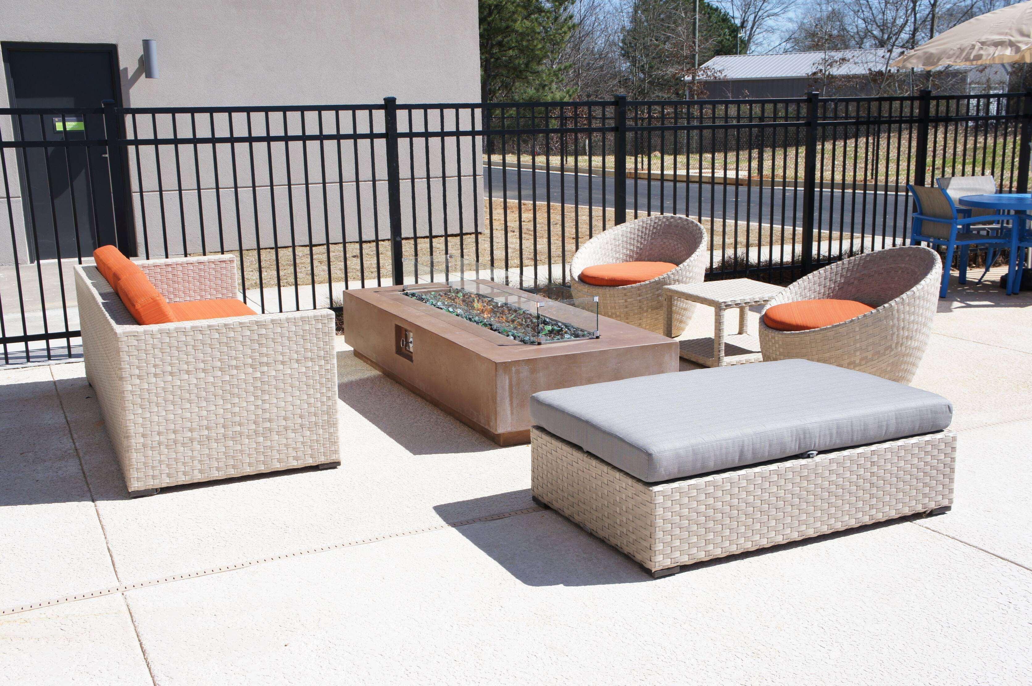 La Quinta Inn & Suites By Wyndham Braselton Exteriér fotografie