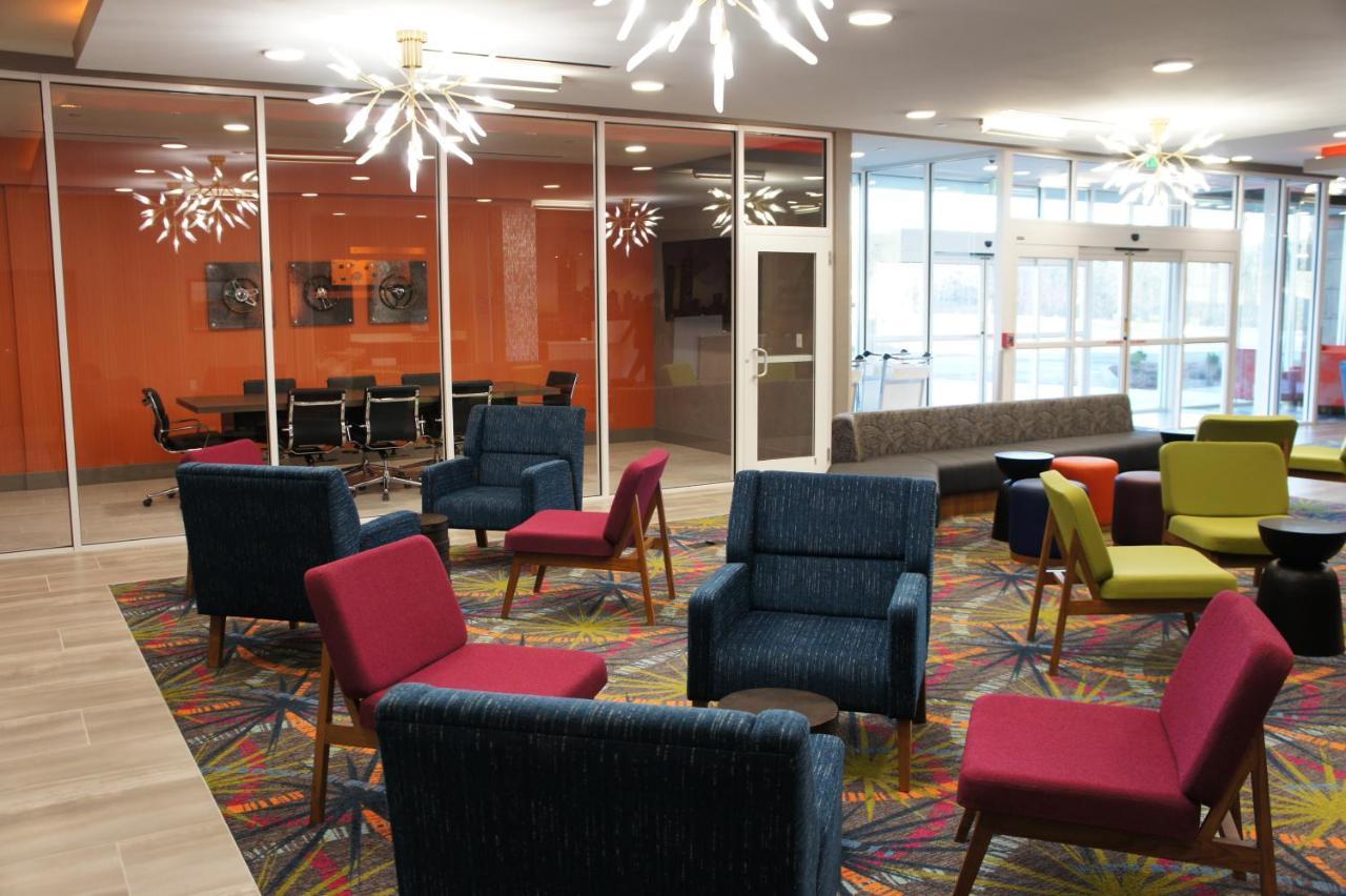 La Quinta Inn & Suites By Wyndham Braselton Exteriér fotografie